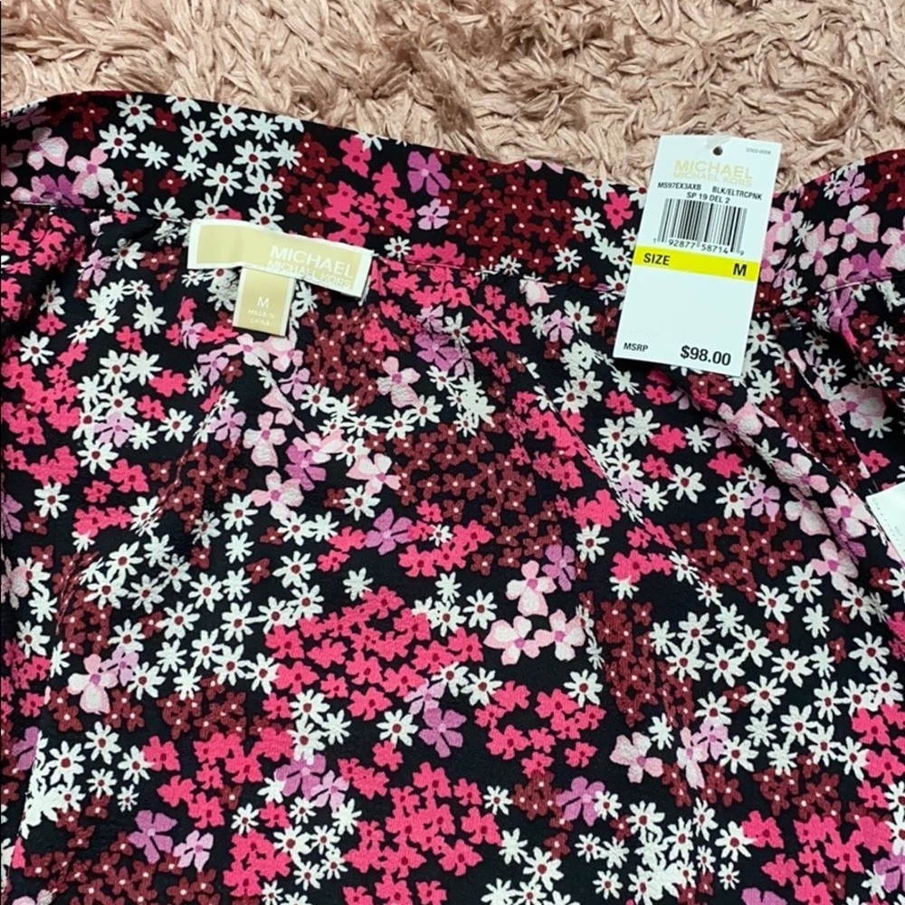 Michel Kors - Picture 3 of 3